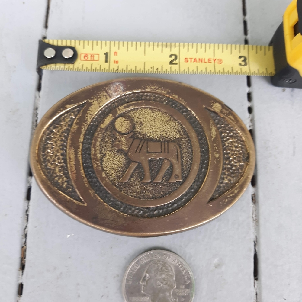 Vintage brass Belt Buckle BTS. 1985 Primitive animal design #4.